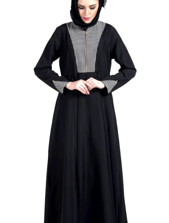 Zipper Front Black And White Print Dress Abaya